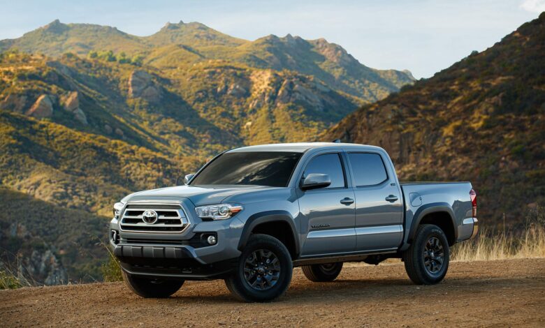 2025 Toyota Tacoma Hybrid Review: The Perfect Blend of Power and Efficiency