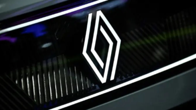 Renault Holds Strong in a Depressed Automotive Market, Banking on the R5 for Growth