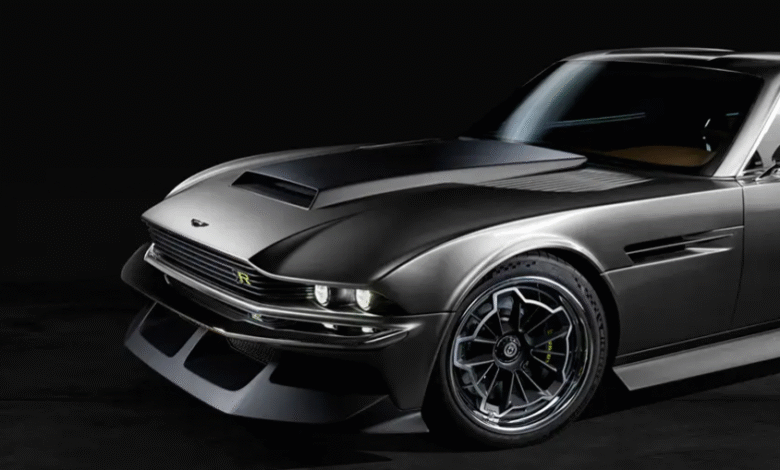 Custom carbon fibre bodywork of Aston Martin DBS Octavia