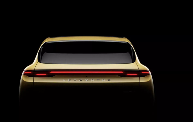Leapmotor Lafa 5 rear design with full-width LED taillights