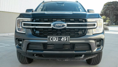 Front view of the 2025 Ford Everest SUV with LED headlights