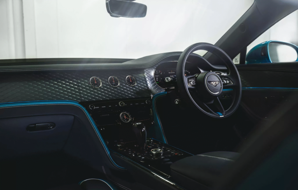 Close-up of Bentley Ombré paint transition on Flying Spur doors and roof