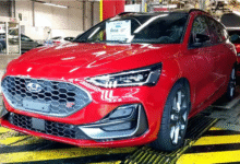 The final Ford Focus ST rolling off the production line at Ford’s Saarlouis plant in Germany
