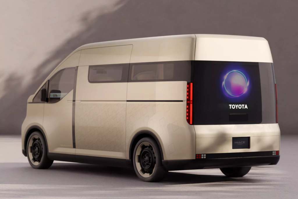the-toyota-hiace-reinvents-itself-after-22-years-and-it-wont-look-the-same